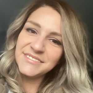 Meet your Poshers, Poshfinds4all